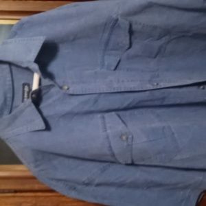 St. John's Bay men's size XL dress shirt